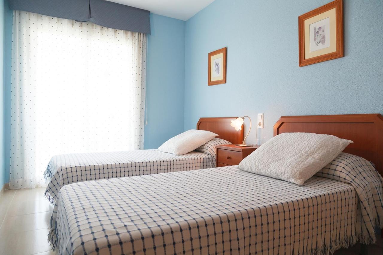 Apartment Uhc Village Park *
