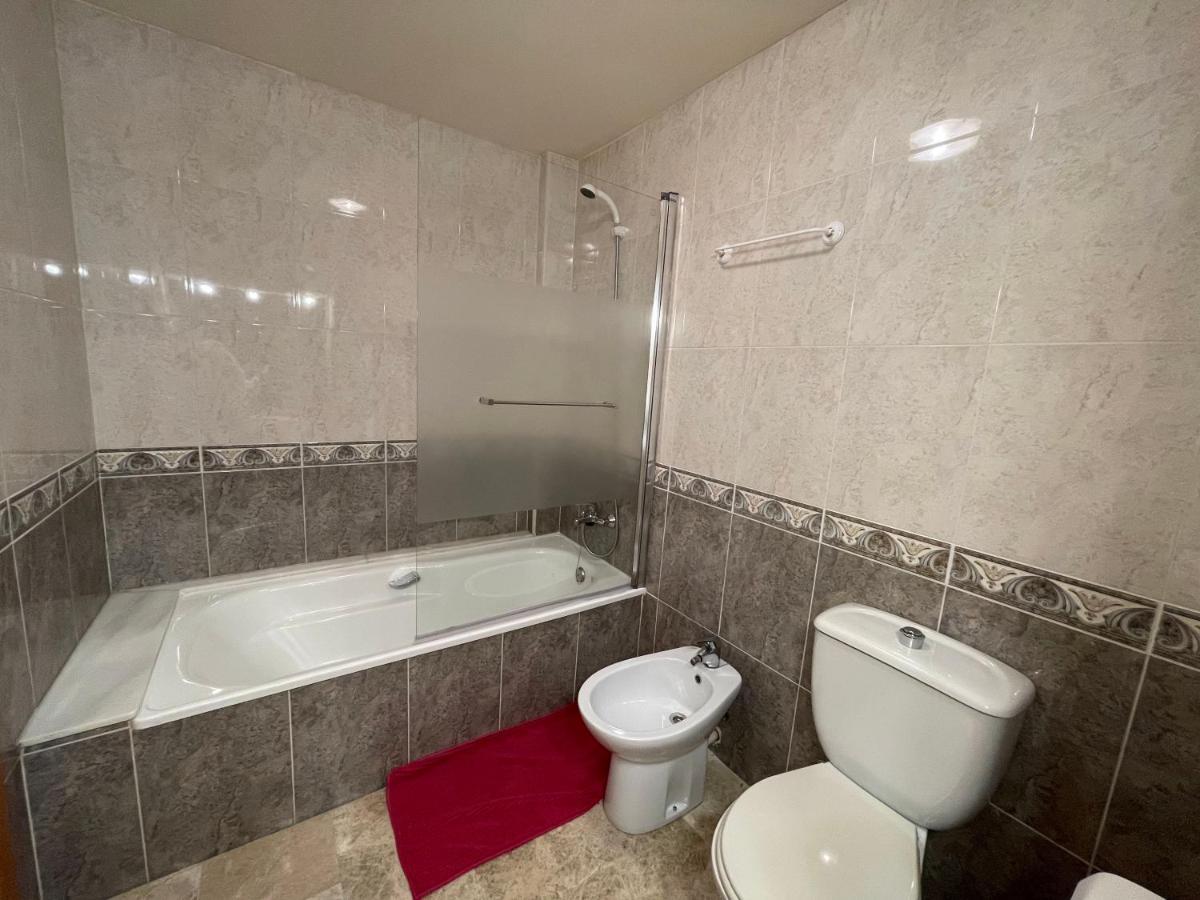 Standing 2 2sdb Clim Piscine Parking Wifi Terrasse 21m2 Local Velo Port-aventura, Plage, Centre