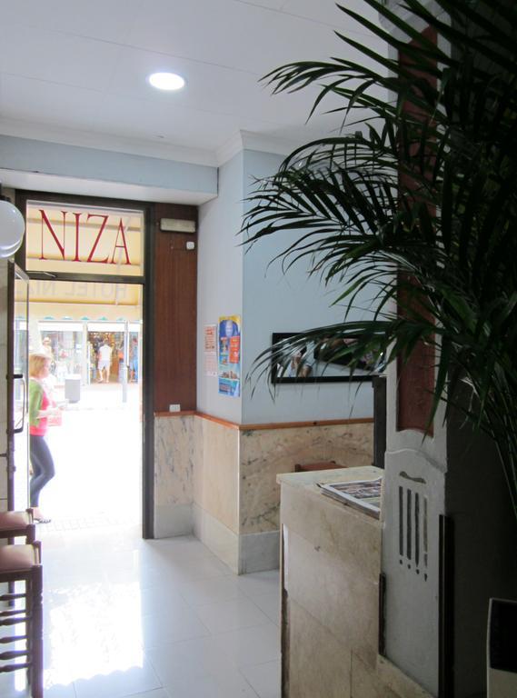 Hotel Niza *