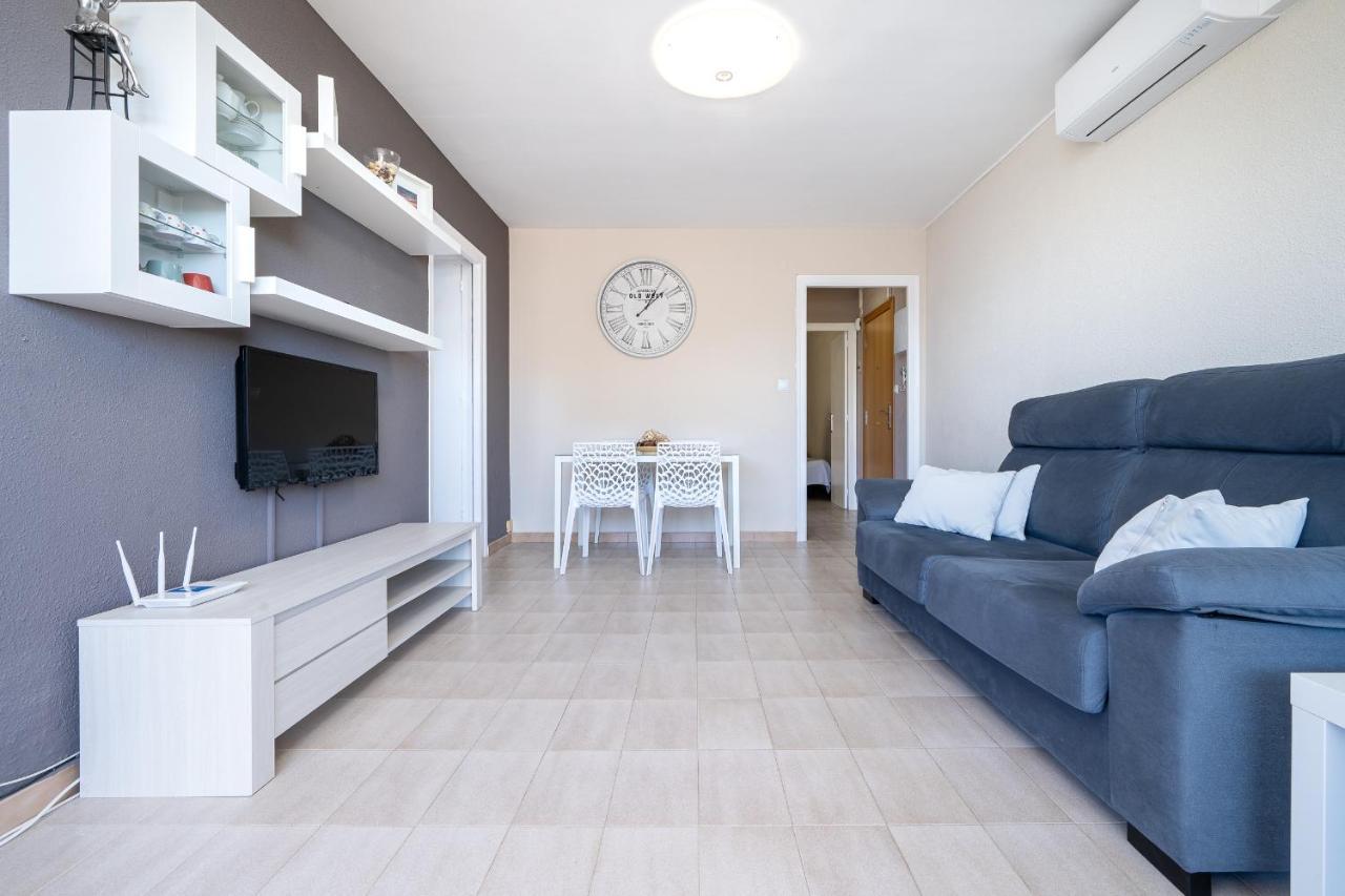 Hauzify I Punta Del Cavall Apartamento *