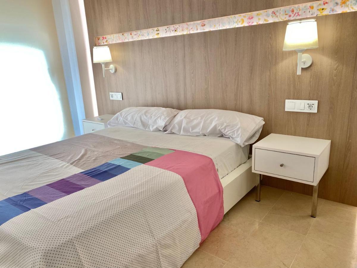 De Luxe Con Piscina Apartamento