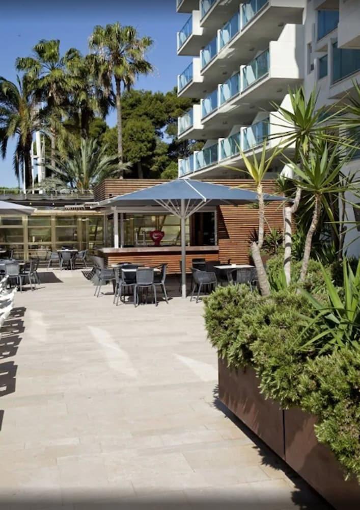 Acacias * Salou