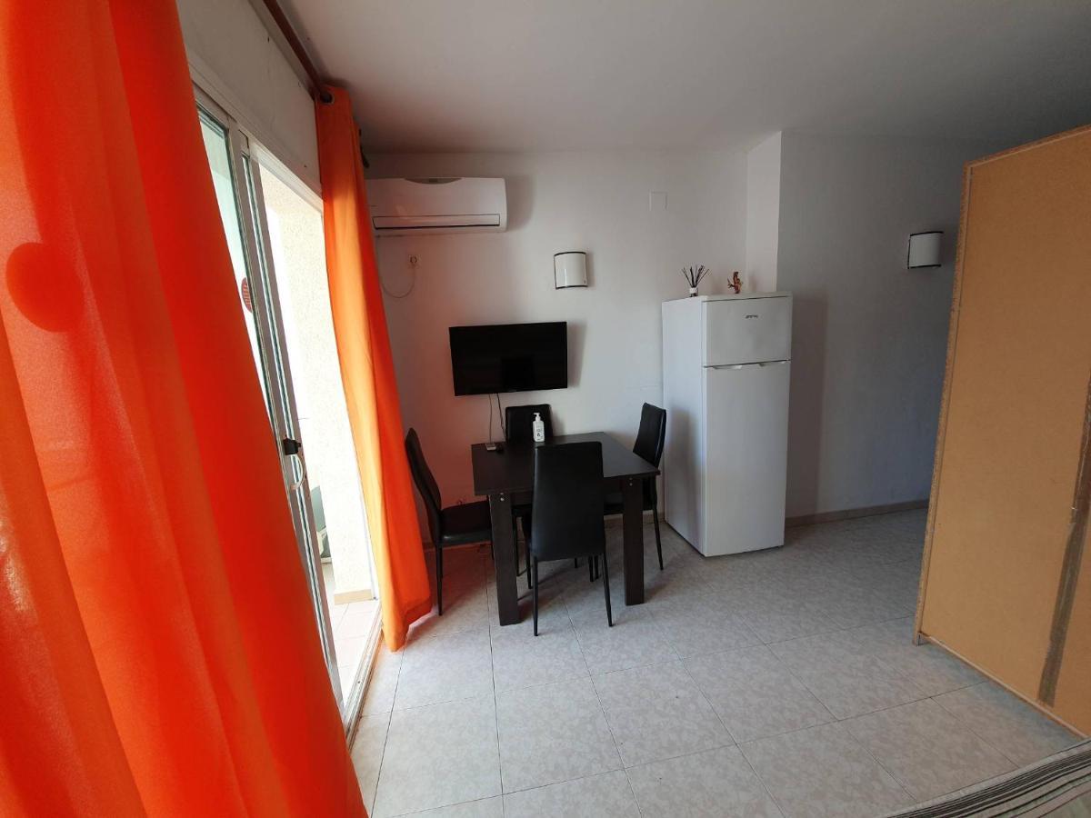 Estudios Font De Mar Playa Calafont Salou! Apartamento