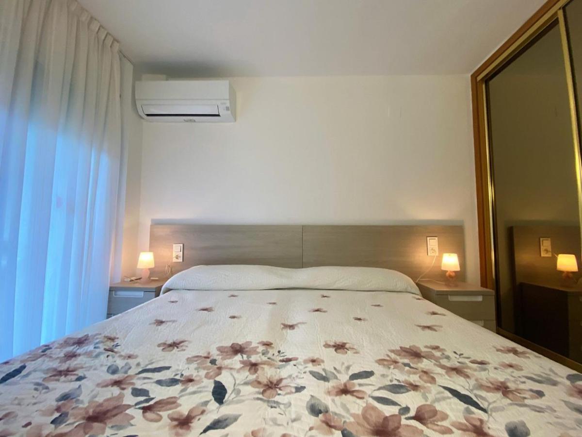 Apartment Park 406.