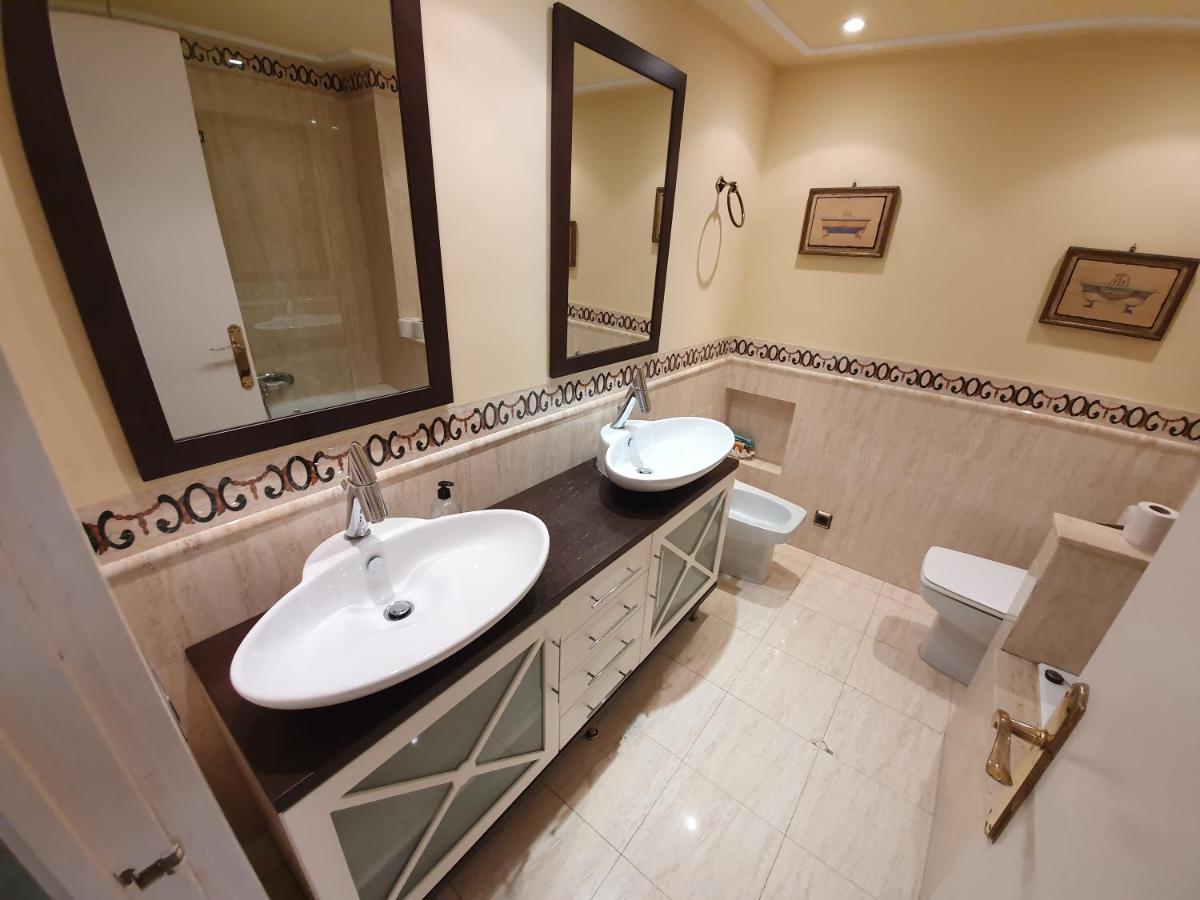 Primera Linea De Mar ,salou,centro. Appartement *