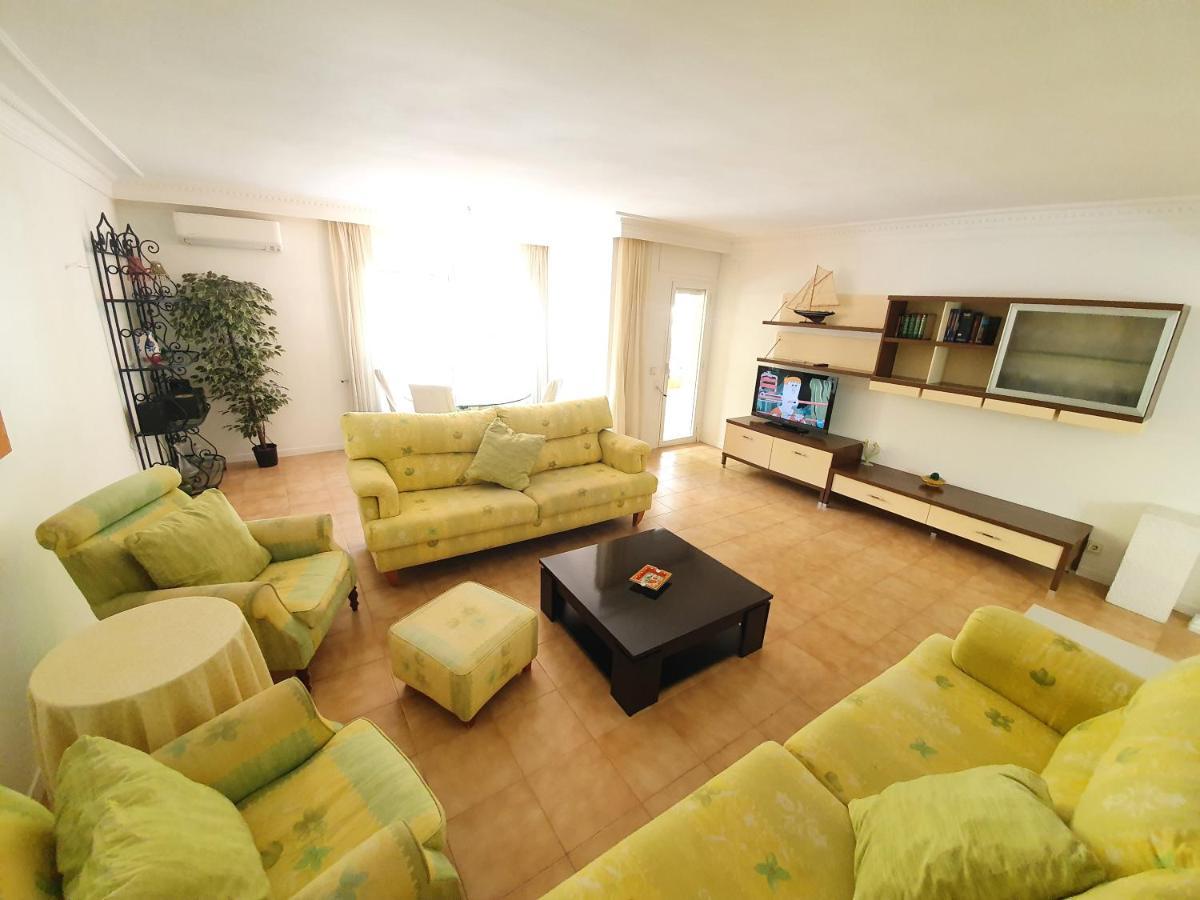 Primera Linea De Mar ,salou,centro. Appartement