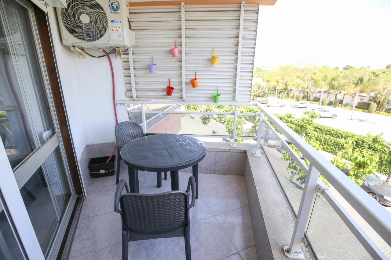 Apartment Differentflats Santa Eulalia *