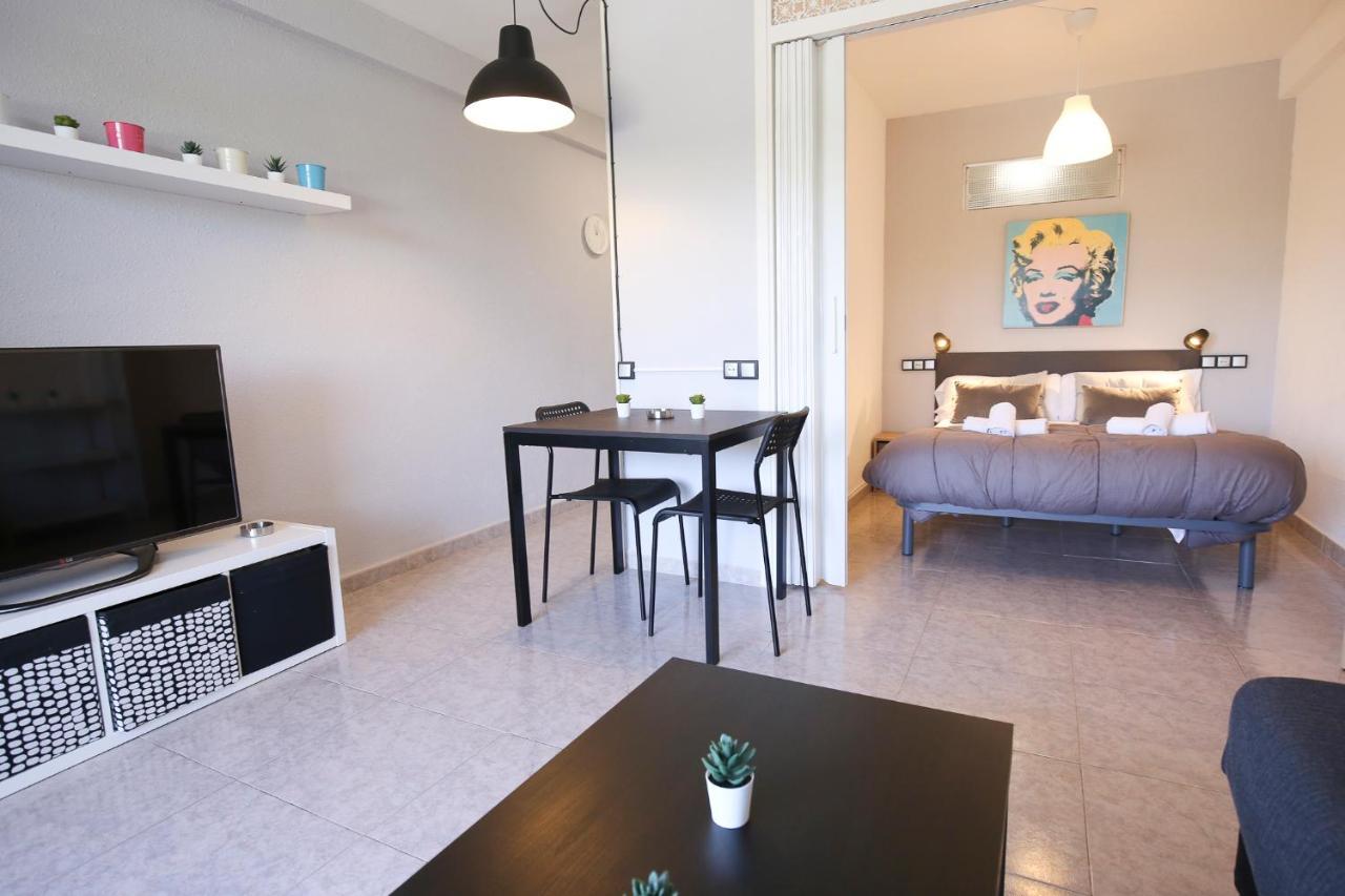 Apartment Differentflats Santa Eulalia