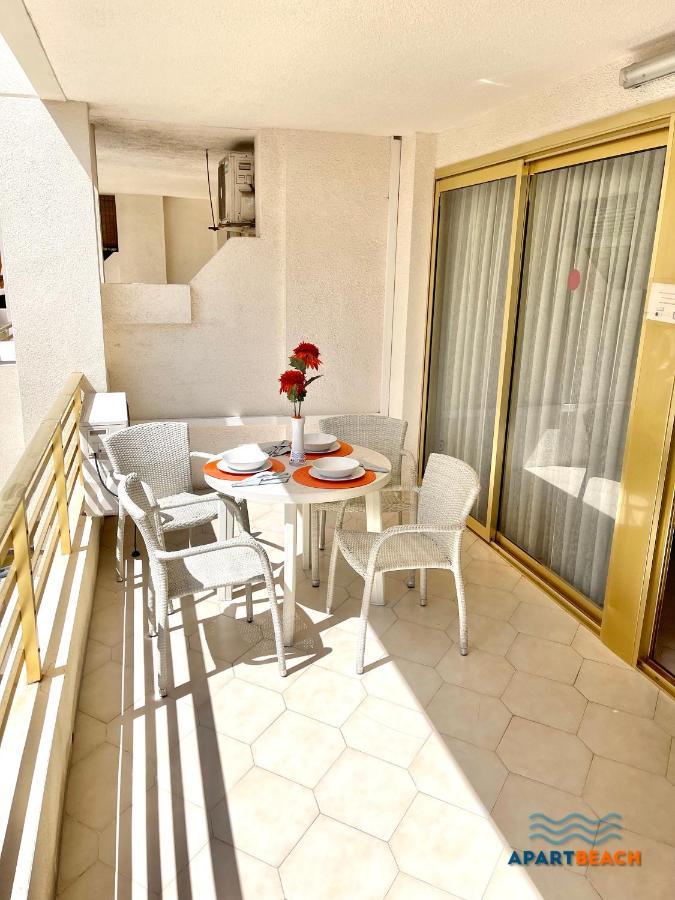 Apartbeach Novelty Climatizado Frente Playa Apartamento