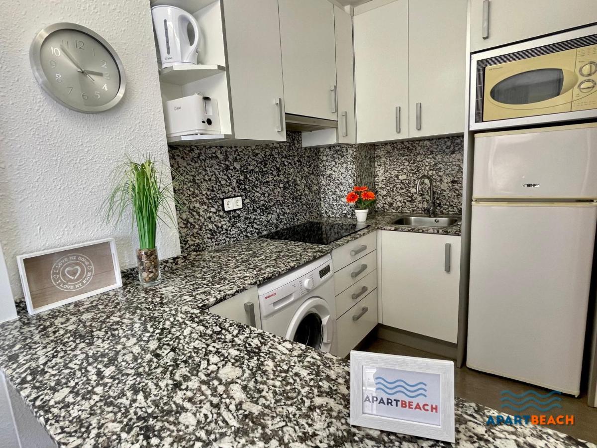 Apartbeach Novelty Climatizado Frente Playa * Salou