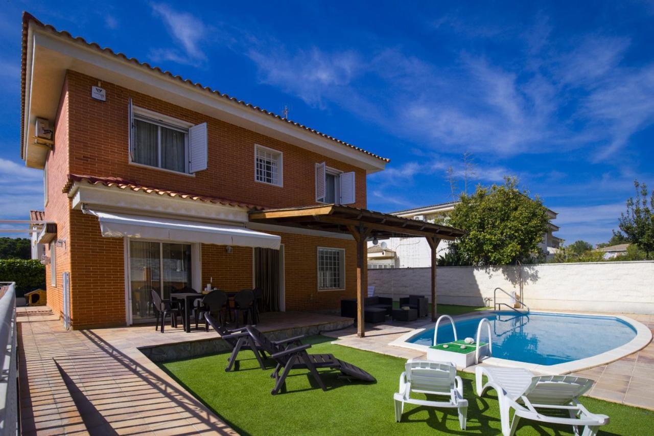 Villa Pluma Planet Costa Dorada - Only Families *