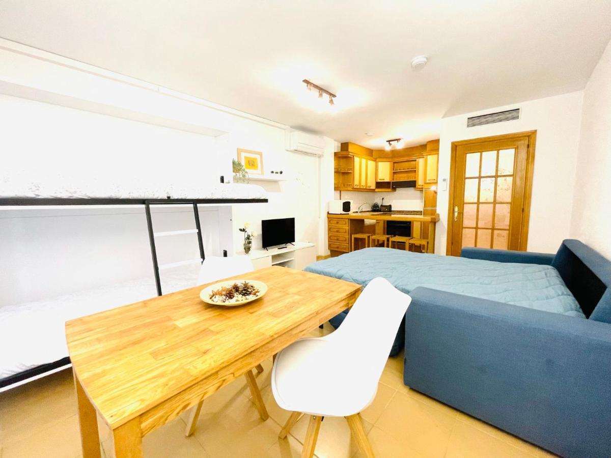 Apartamento Estudio Familiar Con Piscina En Playa Levante