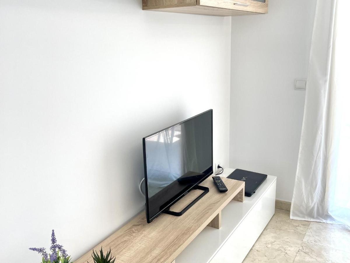 Apartbeach Michelangelo De Luxe Climatizado Y Junto Playa 08