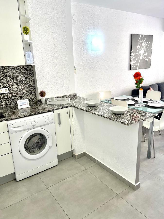 Apartbeach Novelty Climatizado Frente Playa *