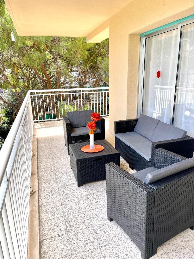 Apartbeach Santa Elena Climatizado Parking Y Junto Playa Capellans Appartement Salou
