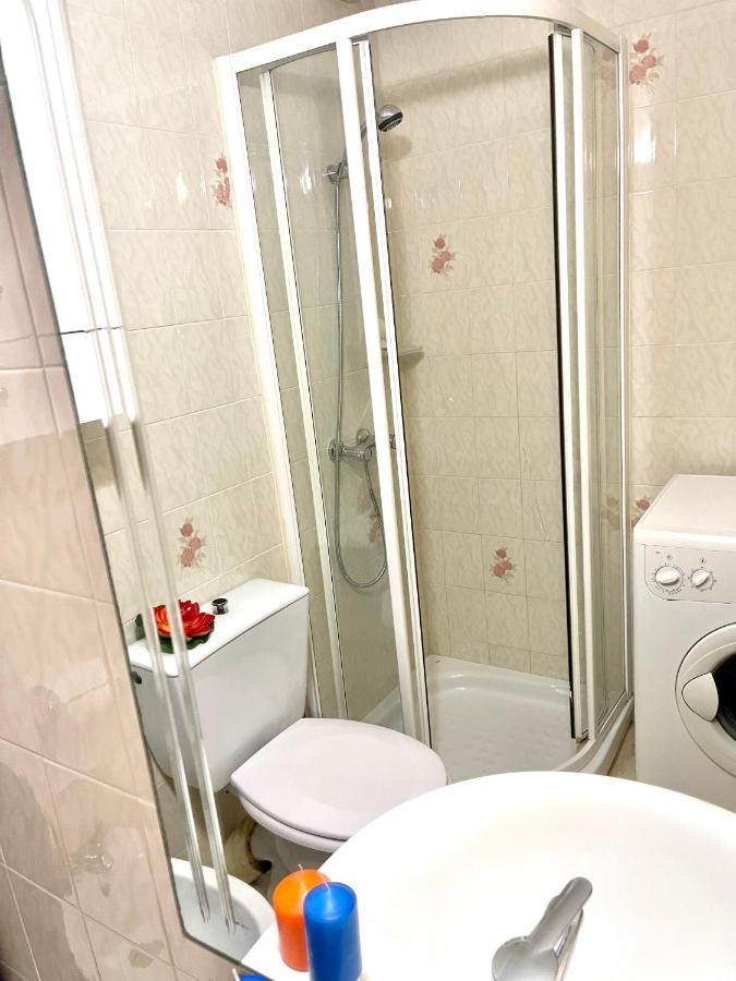 Apartbeach Santa Elena Climatizado Parking Y Junto Playa Capellans Salou