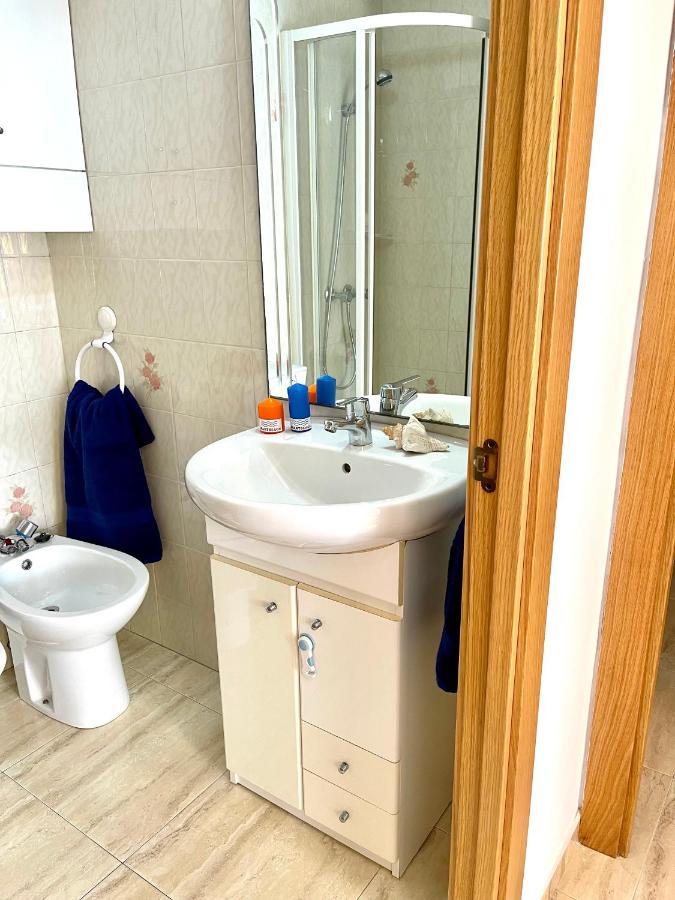 Apartbeach Santa Elena Climatizado Parking Y Junto Playa Capellans Appartement