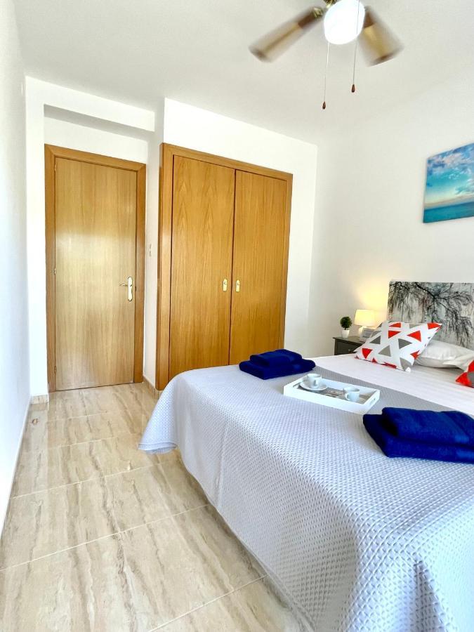 Apartbeach Santa Elena Climatizado Parking Y Junto Playa Capellans