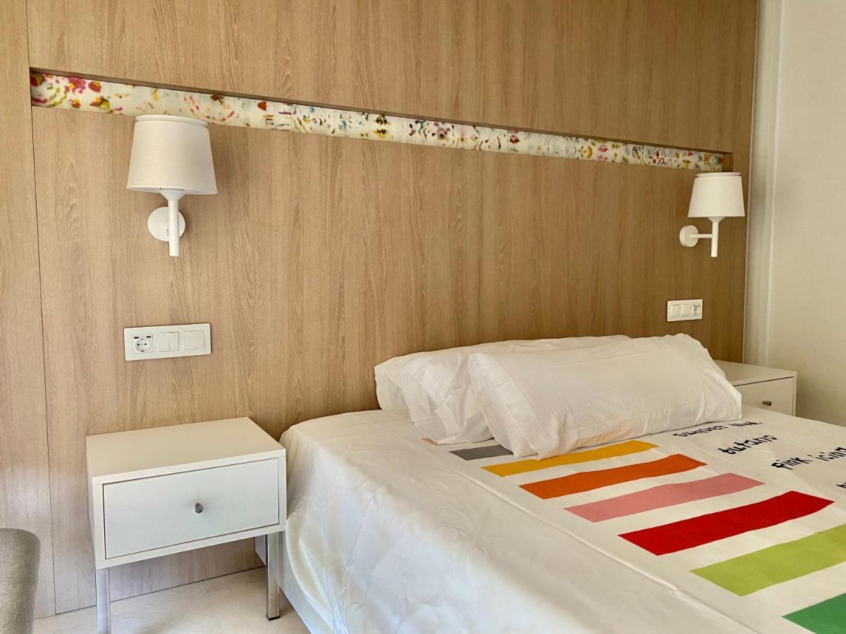 De Luxe Con Piscina Apartamento