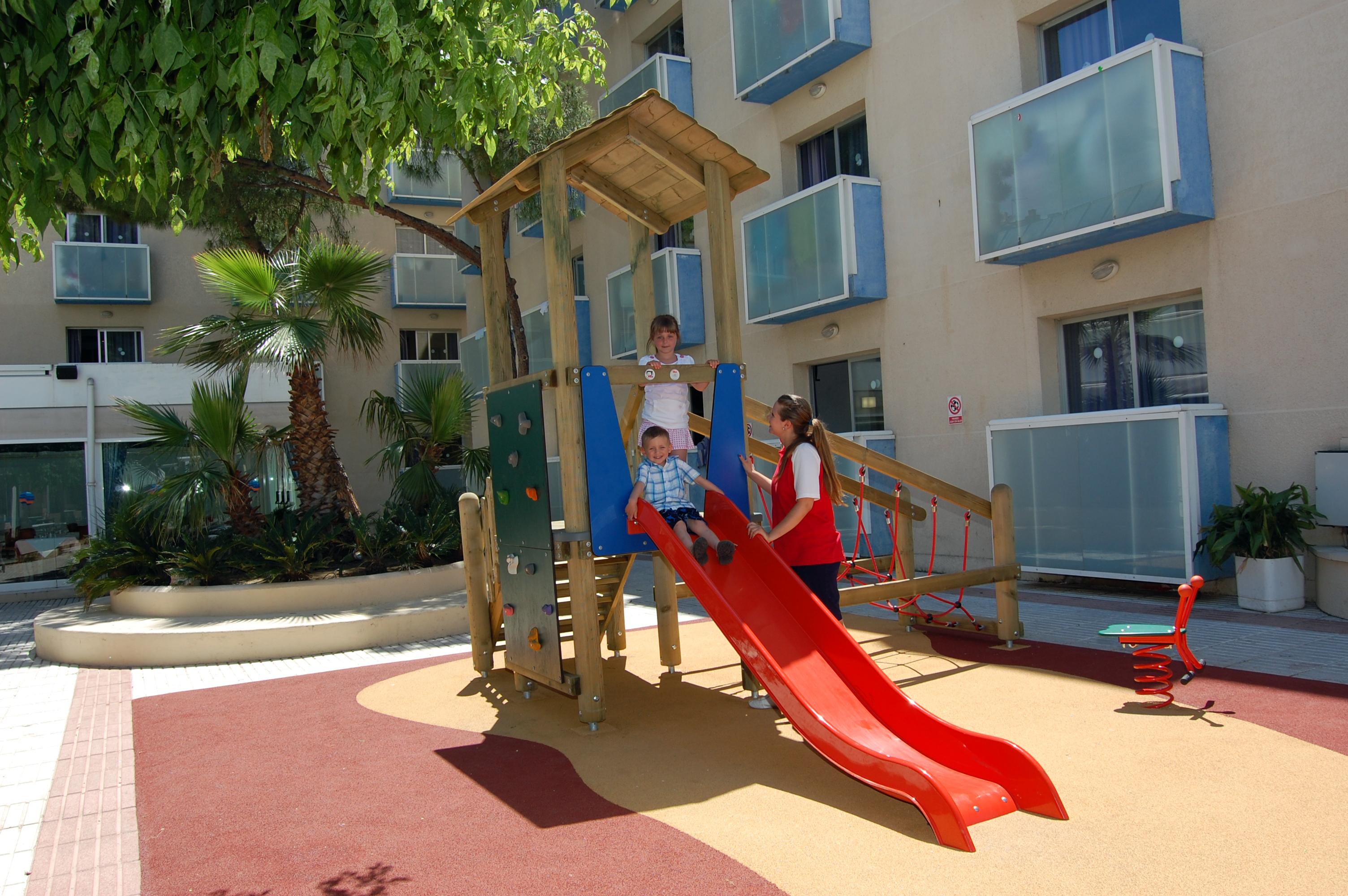 Villamarina Club