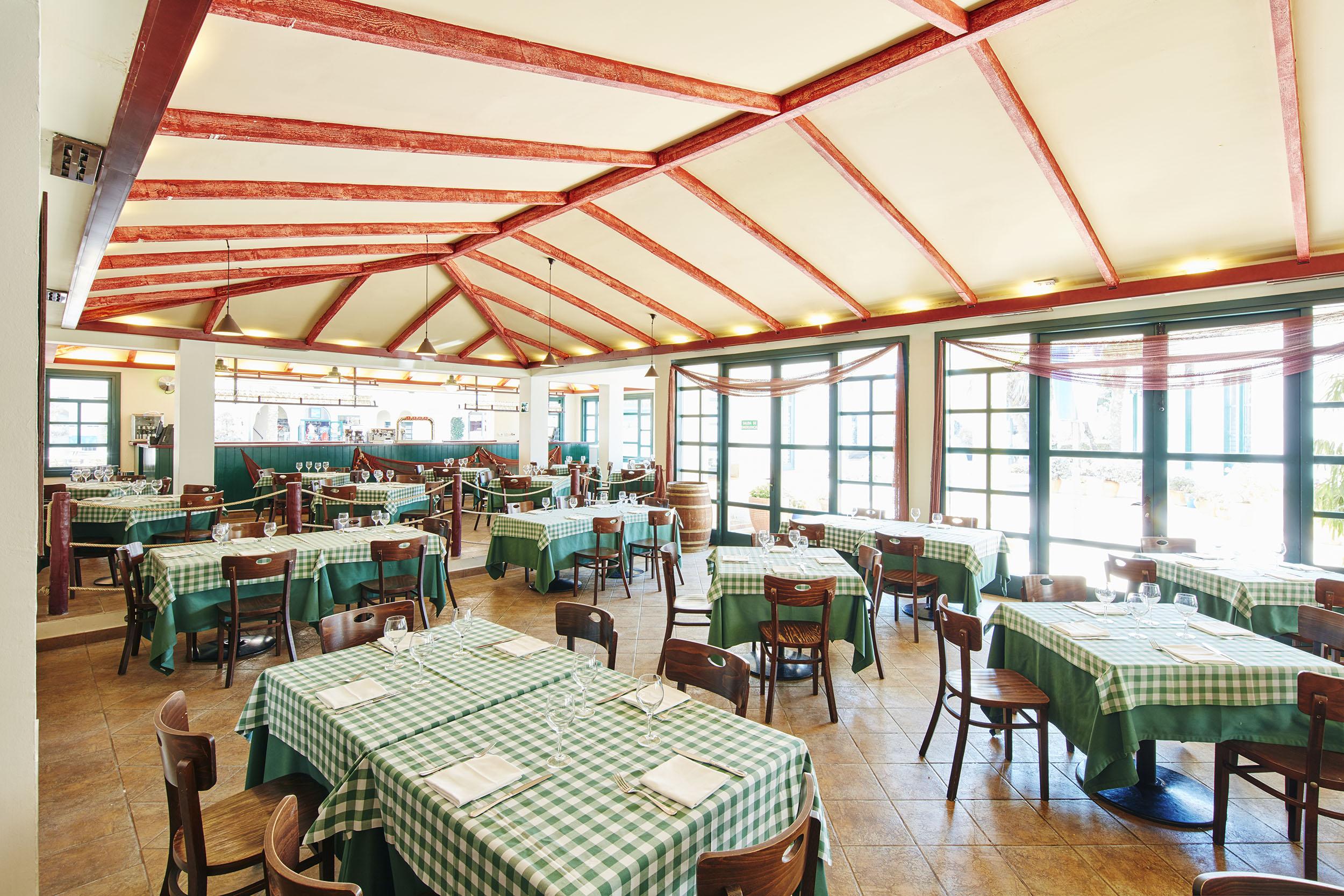 Portaventura Hotel: Theme Park Access Included Hotel Salou
