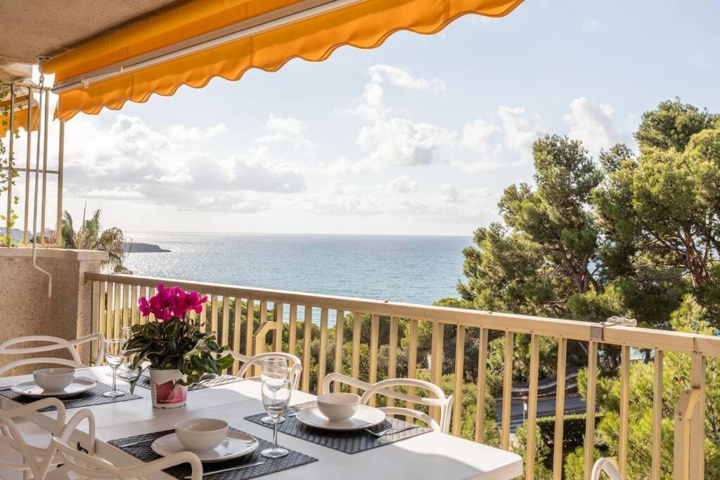 Sea View, Pool, Free Parking, Wifi, Port Aventura Apartment