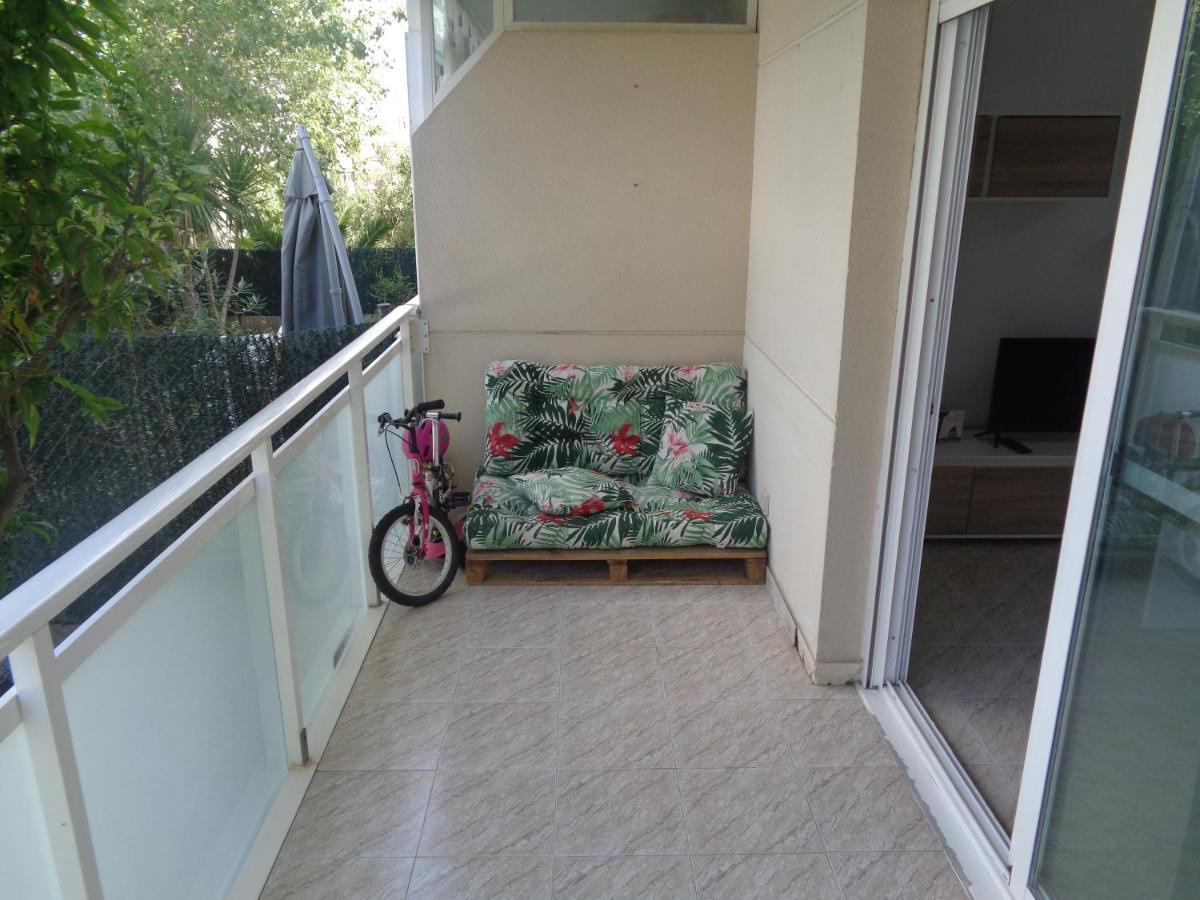 Garden Apartment *
