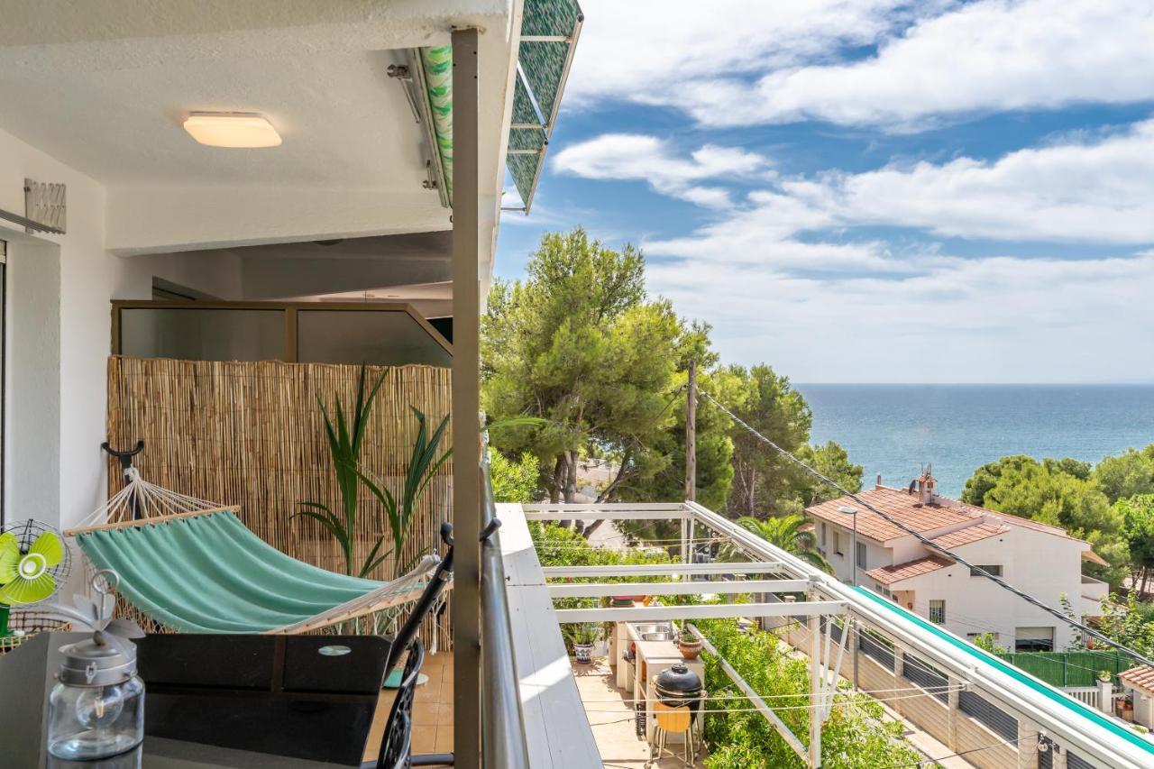 Front Retro Hideaway In * Salou
