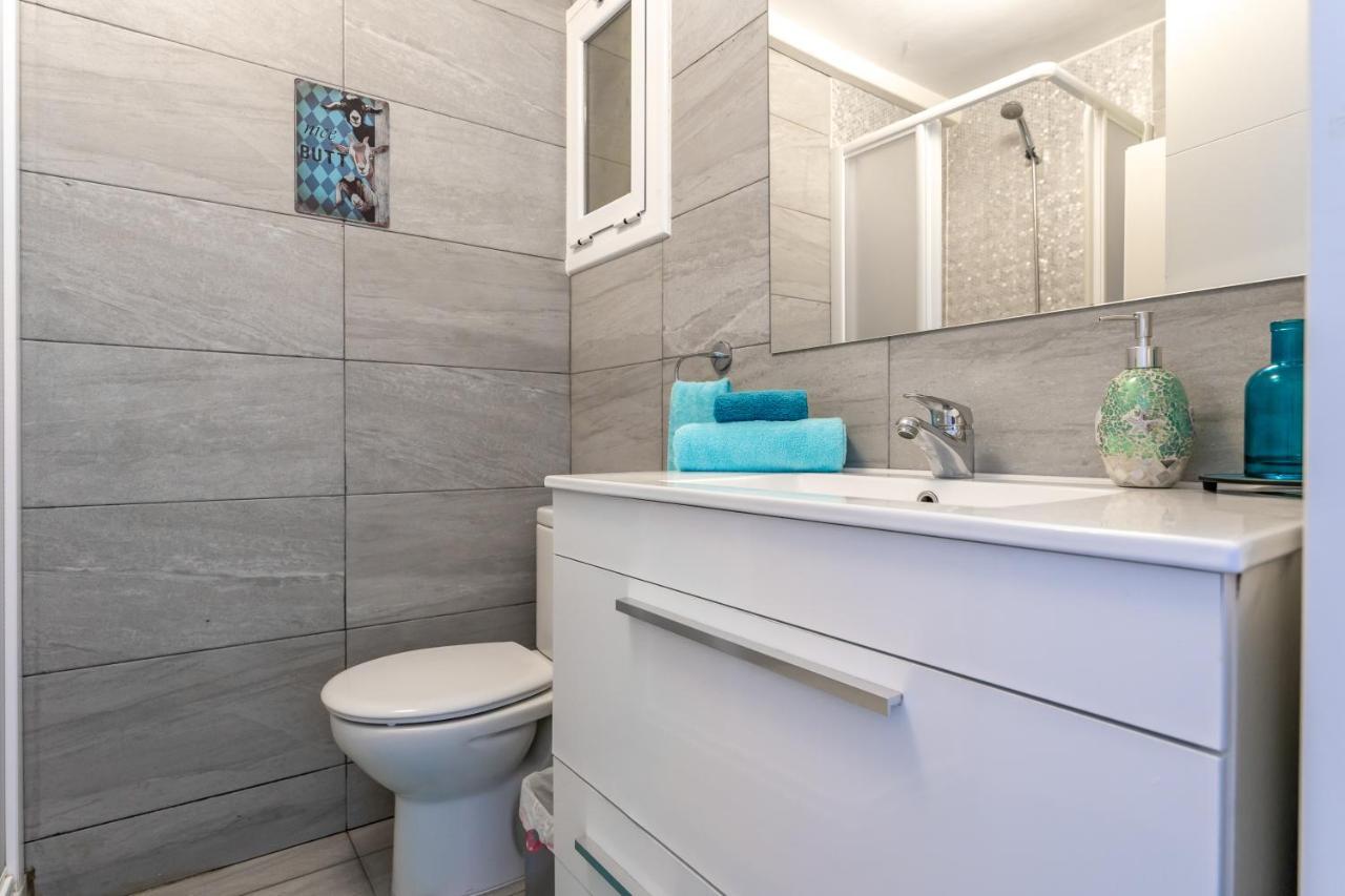 Apartment Front Retro Hideaway In Salou