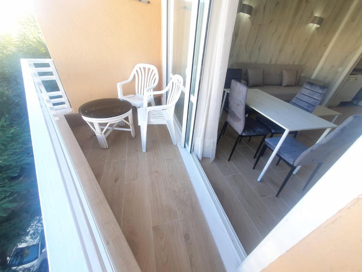 Apartamento Familiar / Piscina / Zona Tranquila Apartment *