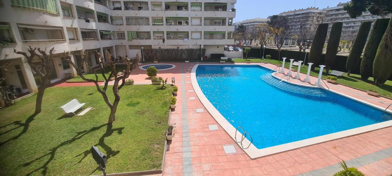 Center Near Port Aventura Salou