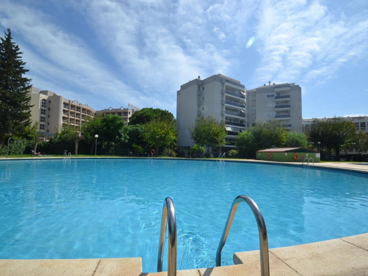 Salourhin By Interhome Apartamento