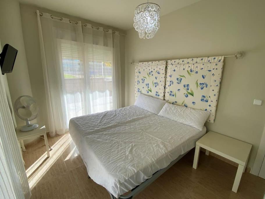 Precioso En Salou, Con Servicios. Apartamento