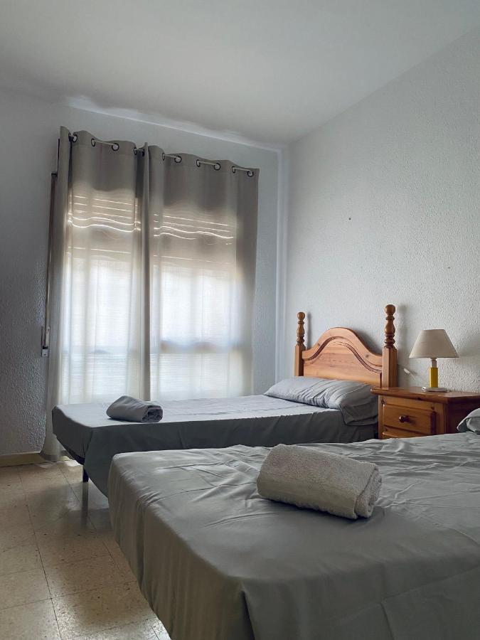 En Apartment *