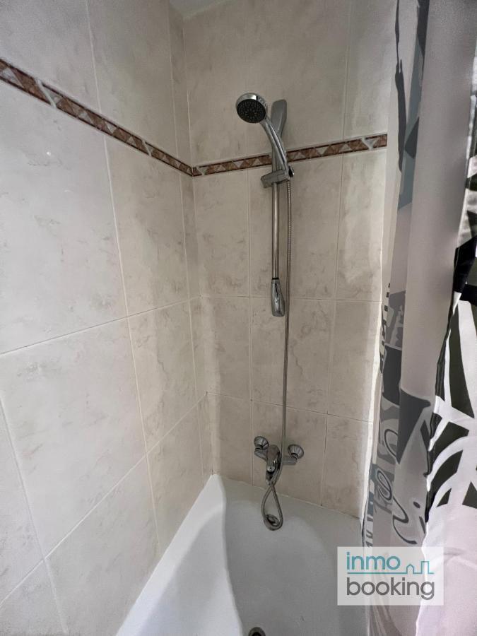 Apartment Elvira , Con Piscina Y Aparcamiento Gratis *