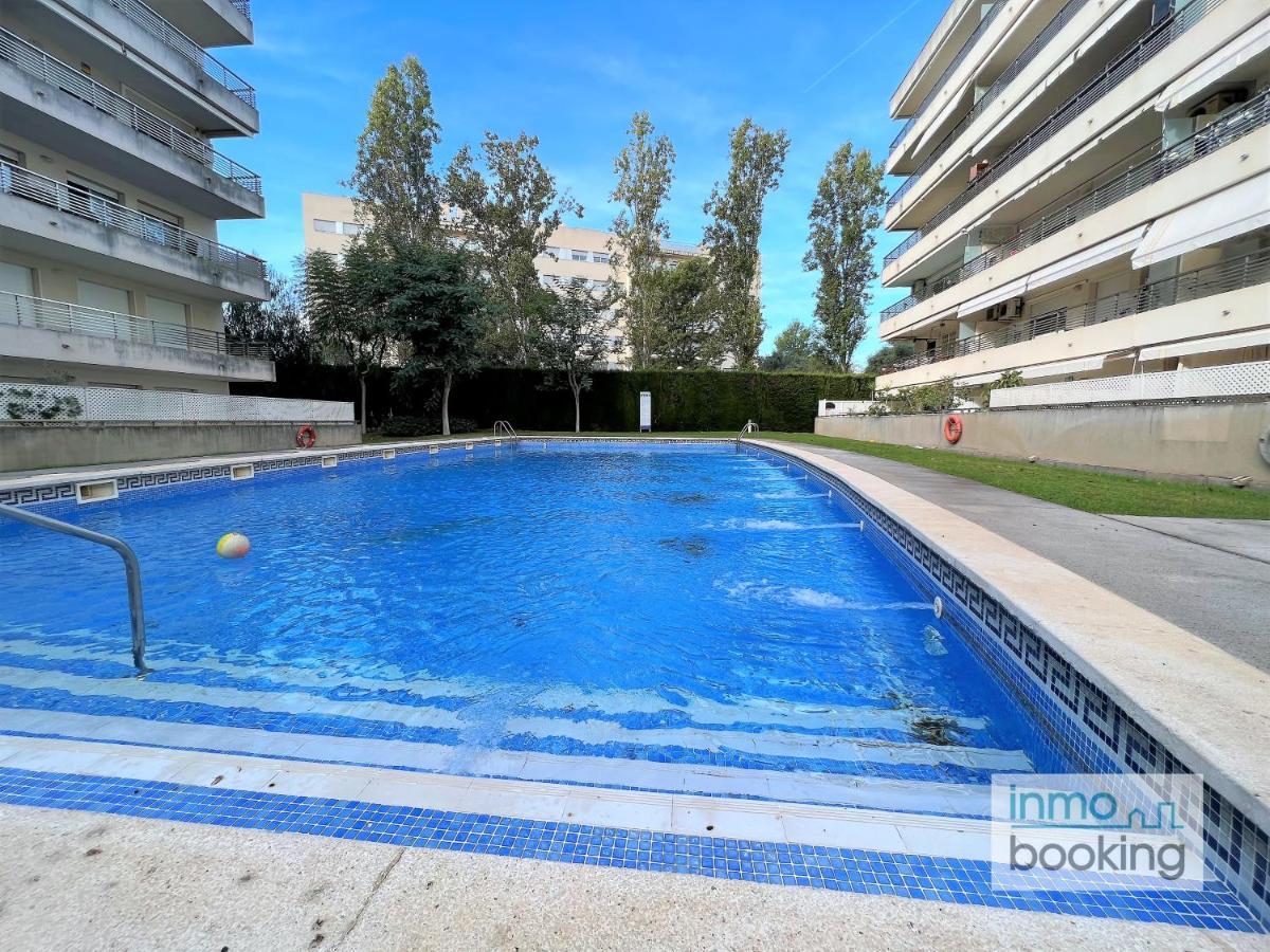 Elvira , Con Piscina Y Aparcamiento Gratis Apartment