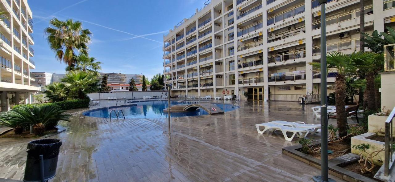 Major Apartment *