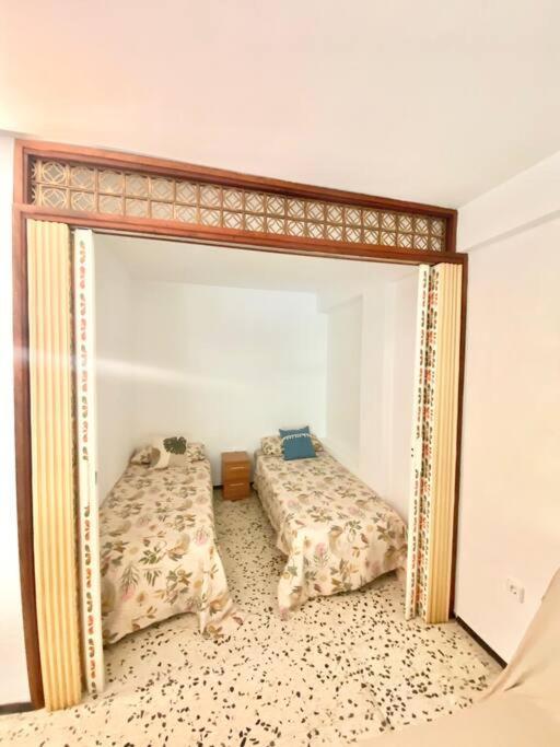 Apartamento Formenton A 100m De La Playa Levante Apartment *