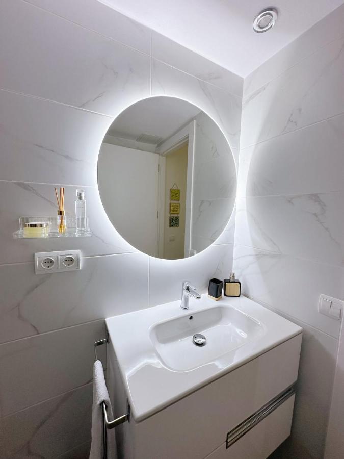 Apartamento Magníficas Vistas En Zona Turística De *
