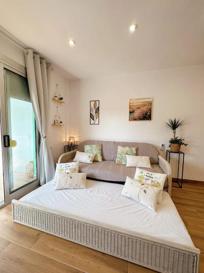 Magníficas Vistas En Zona Turística De Apartamento *