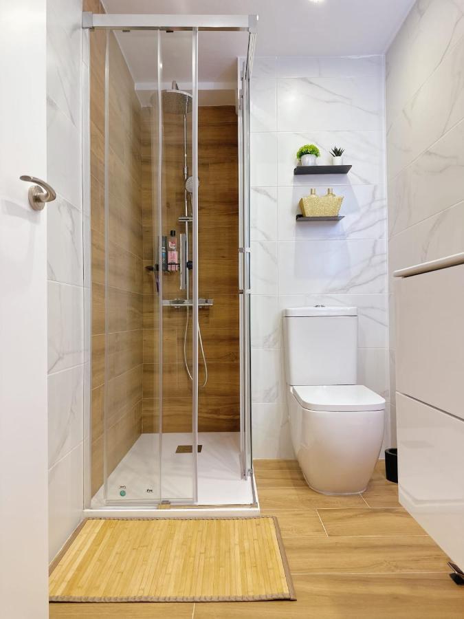 Magníficas Vistas En Zona Turística De Apartamento