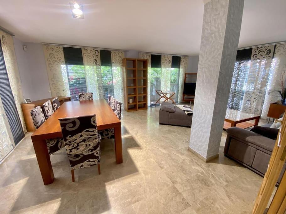 For A Balears Apartamento Salou