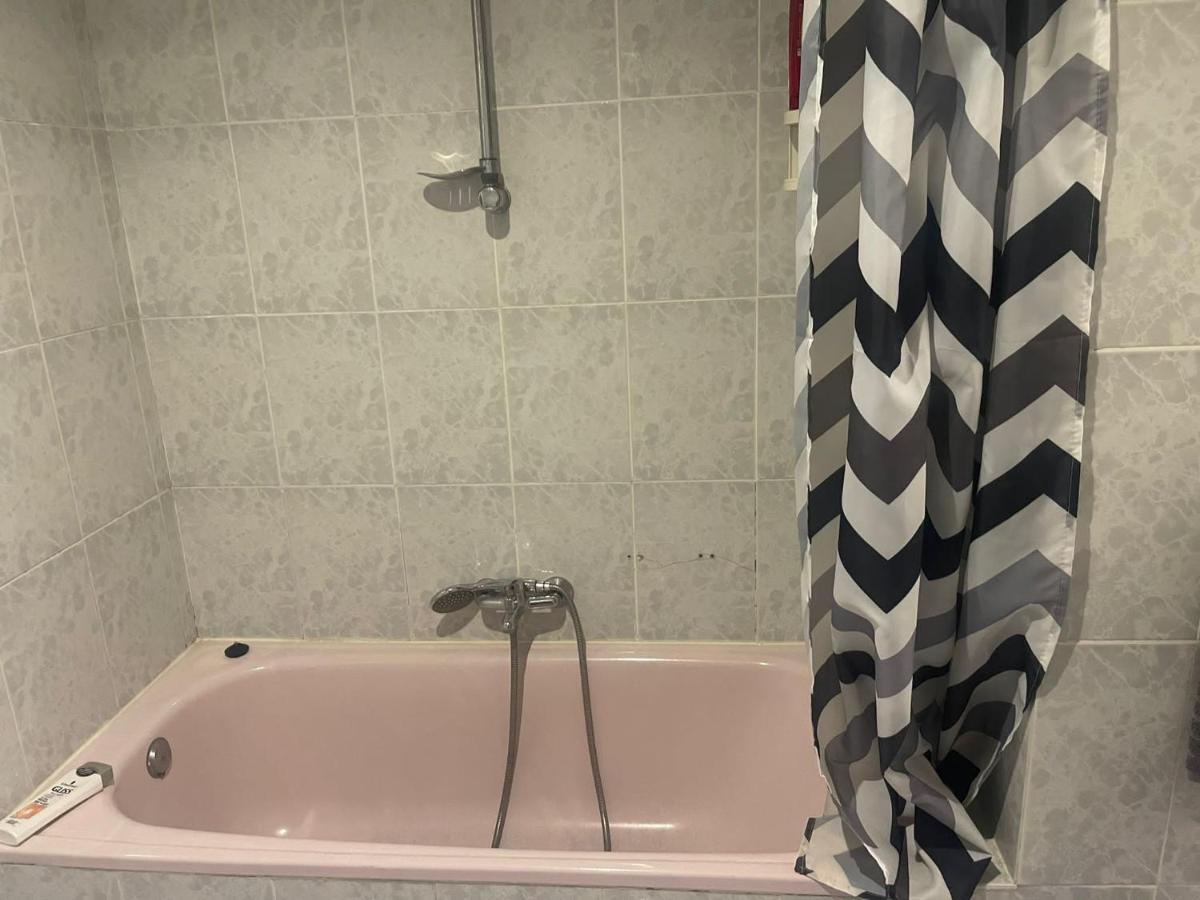 Avec Piscine Apartamento *