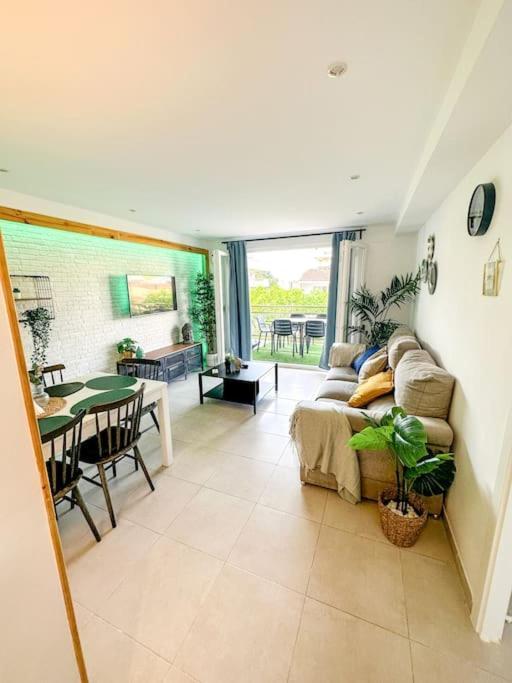 Apartamento Tropical. Appartement *