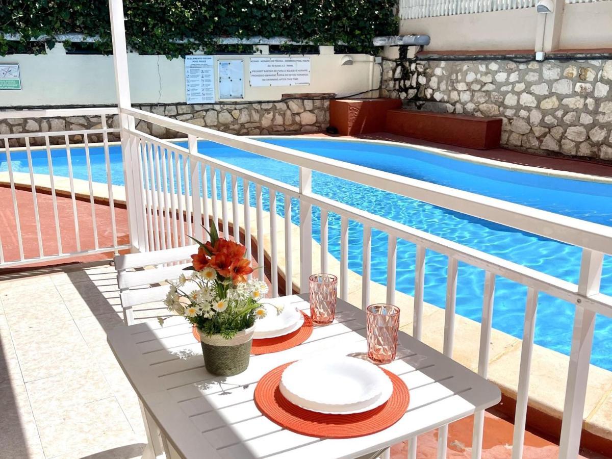 Apartbeach Vangohg Climatizado Y Vistas Piscina