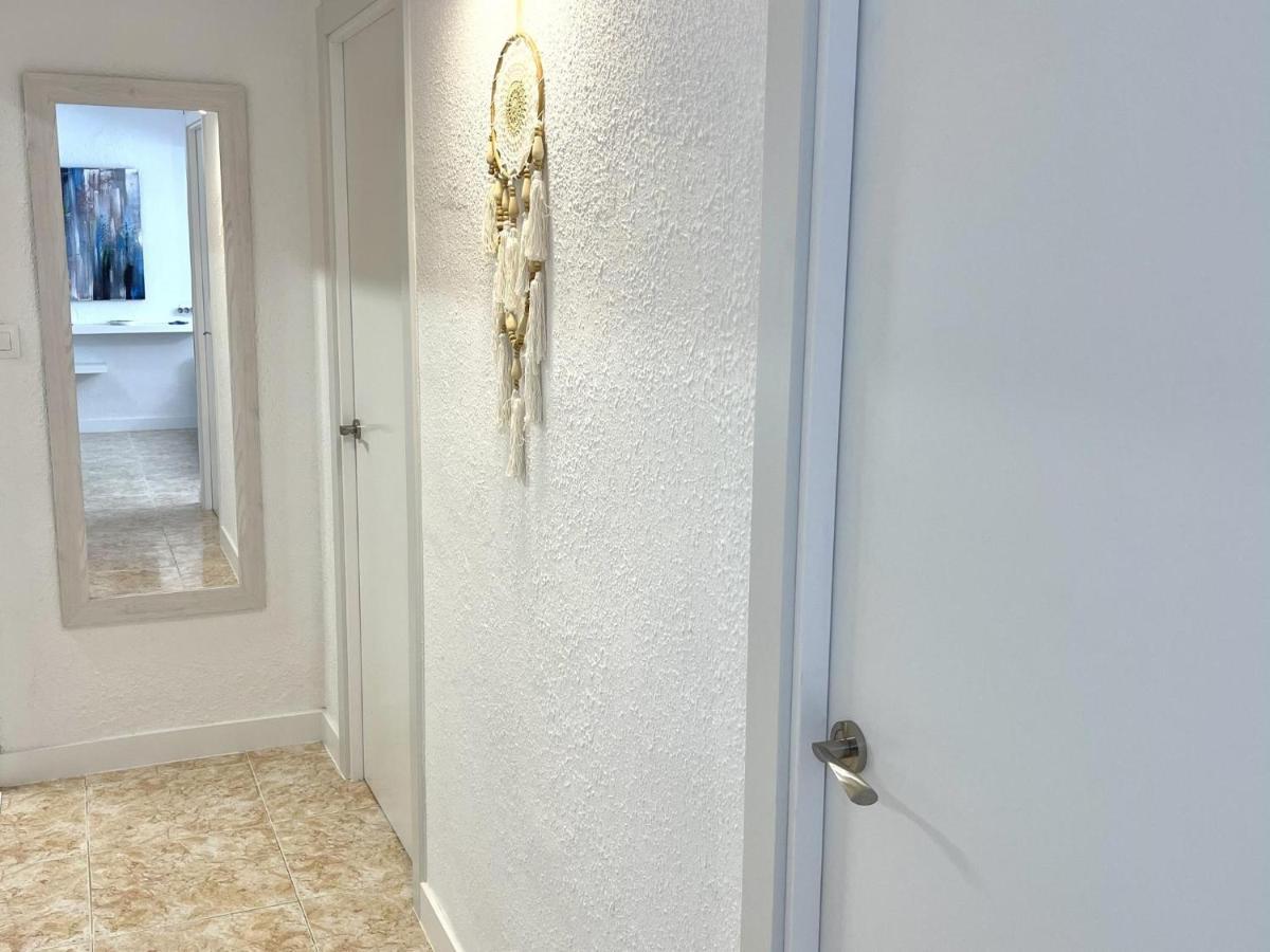 Apartamento Apartbeach Vangohg Climatizado Y Vistas Piscina Salou