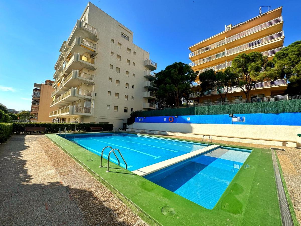 Domuum Holidays - Pino Alto * Salou