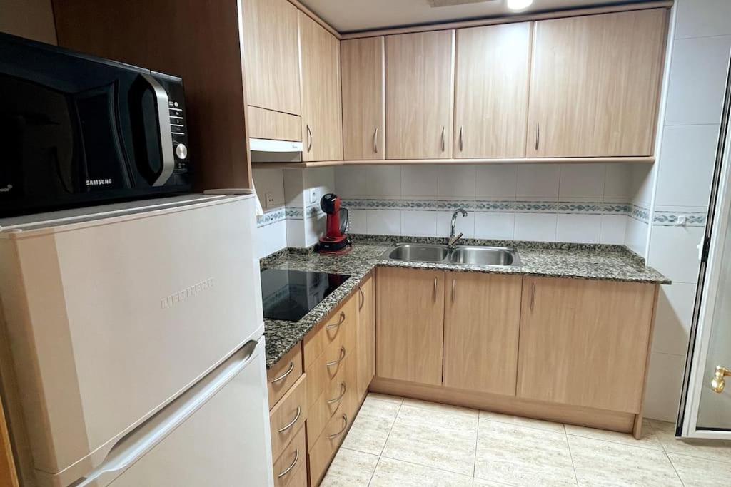 Apartment Peaceful With Sea View And Parking In Cap