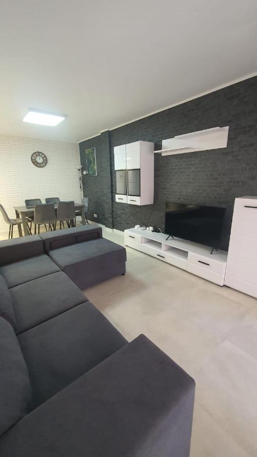 Julia Cap - 3 Bedrooms With Pool Appartement *