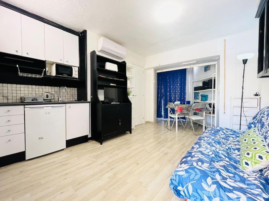 Apartamento Pequeno Apto. Familiar A Pasos Del Mar Salou